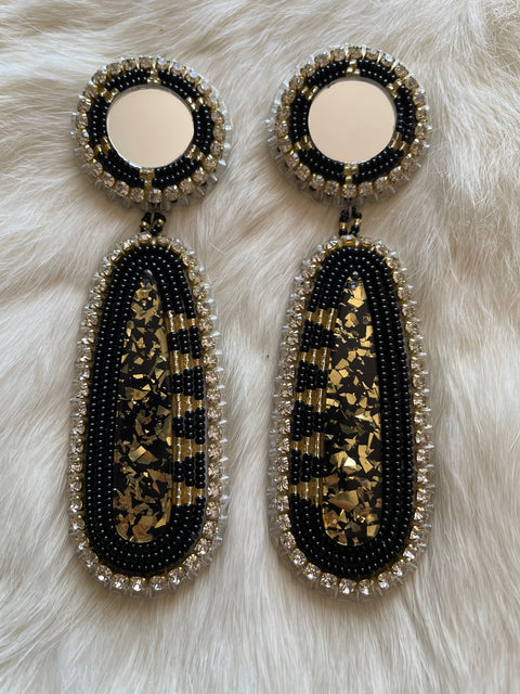 4-3/4" Fingernail Post Rhinestone Gold and Black Earrings - BThunder 